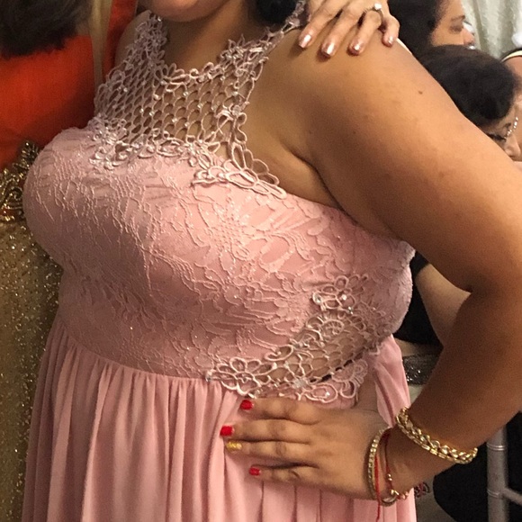 💫HP💫 Beautiful Formal gown - Picture 2 of 4